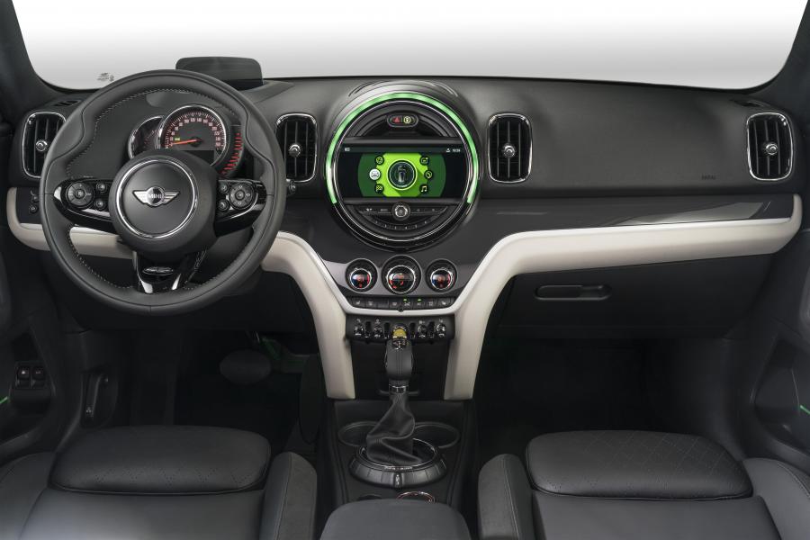 Торпедо Mini Cooper S E Countryman ALL4 (F60) 2017 года  (WW) (фото 44 из 173)